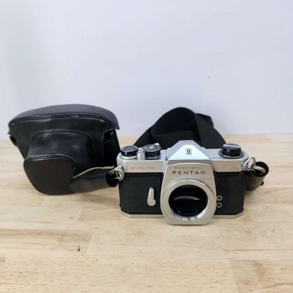 Honeywell Pentax Spotmatic 35MM Film Camera Silver Black Body Only NO LENS